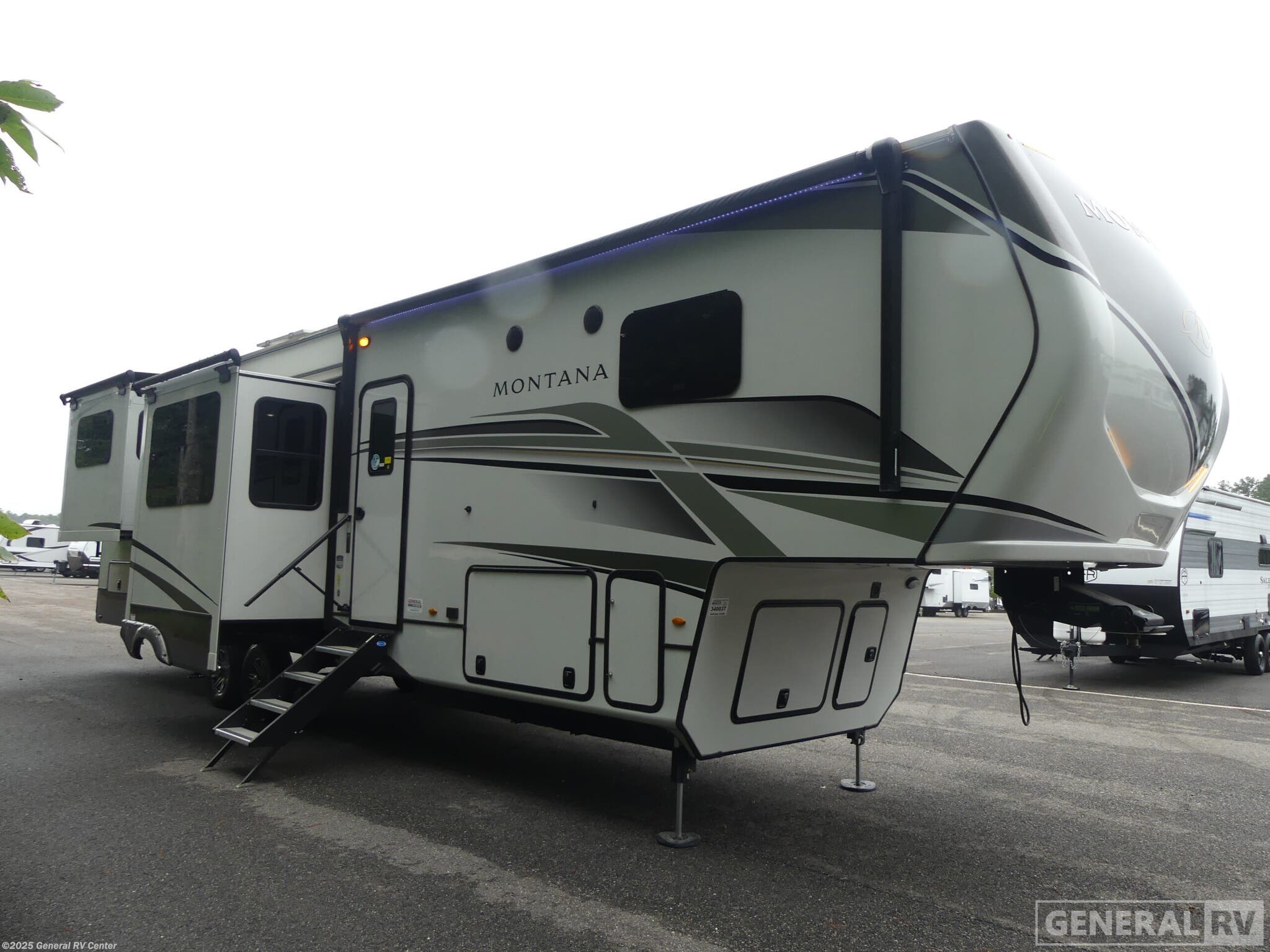 Used 2024 Keystone Montana 3793RD available in Ashland, Virginia