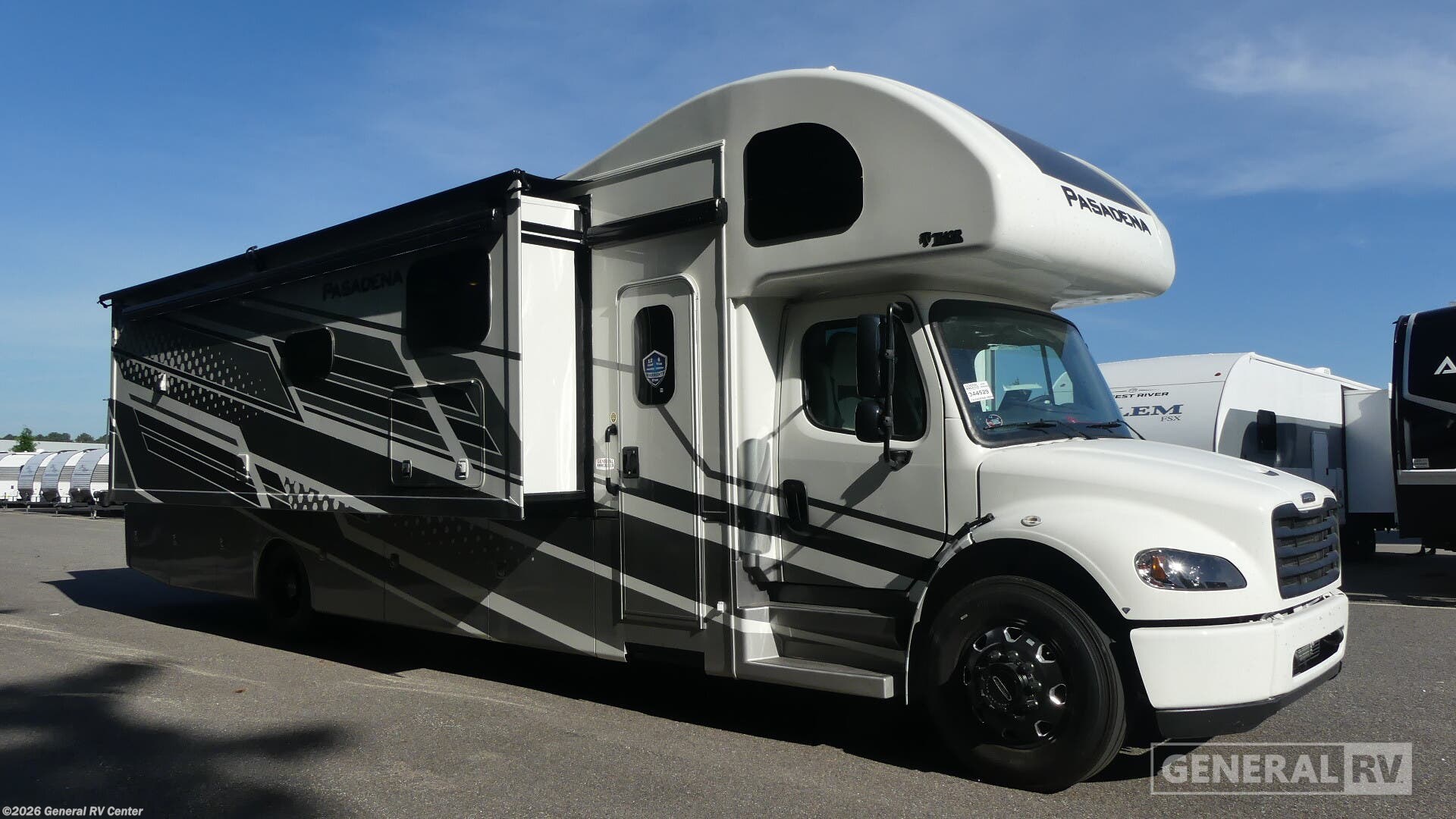 New 2026 Thor Motor Coach Pasadena 38DX available in Ashland, Virginia