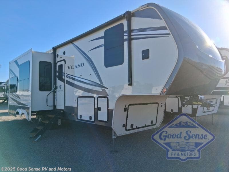 Used 2022 Vanleigh Vilano 320GK available in Albuquerque, New Mexico