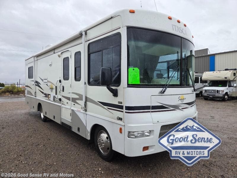 Used 2005 Itasca Sunova 30 B available in Albuquerque, New Mexico