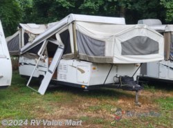 Used 2009 Forest River Rockwood Premier 2307 available in Manheim, Pennsylvania