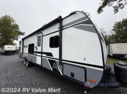 Used 2024 Coachmen Apex Ultra-Lite 300BHS available in Manheim, Pennsylvania