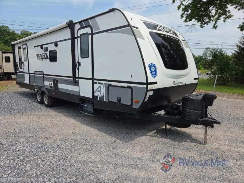 Used 2021 Coachmen Apex Ultra-Lite 266BHS available in Manheim, Pennsylvania