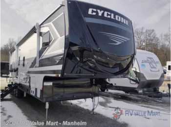 New 2026 Heartland Cyclone 3511 available in Manheim, Pennsylvania
