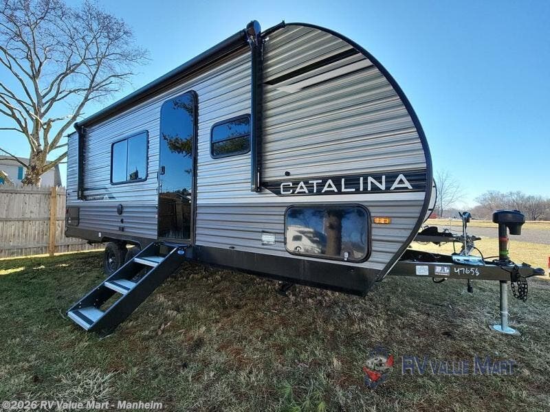 New 2026 Coachmen Catalina Summit Series 8 211BH available in Manheim, Pennsylvania