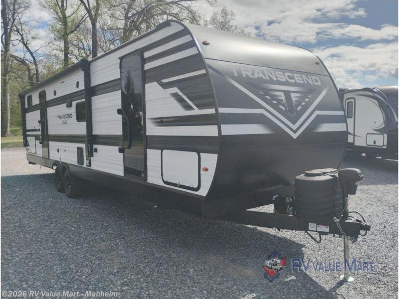 Used 2024 Grand Design Transcend Xplor 321BH available in Manheim, Pennsylvania