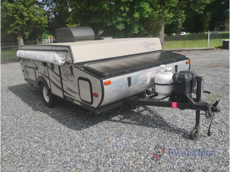 Used 2019 Coachmen Clipper Ultra-Lite 108ST available in Manheim, Pennsylvania