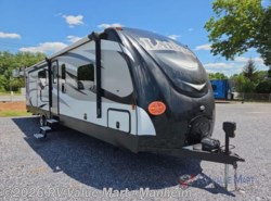 Used 2016 Keystone Laredo 330RL available in Manheim, Pennsylvania