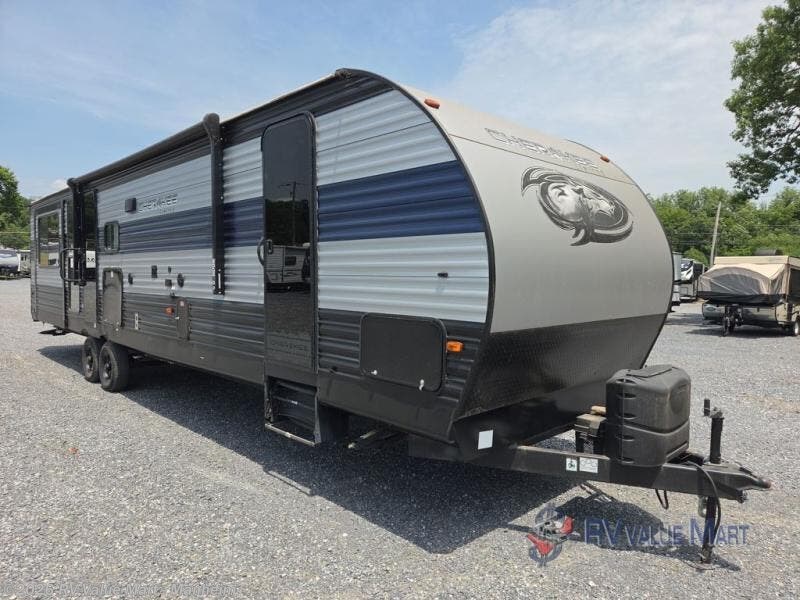 Used 2021 Forest River Cherokee limited available in Manheim, Pennsylvania