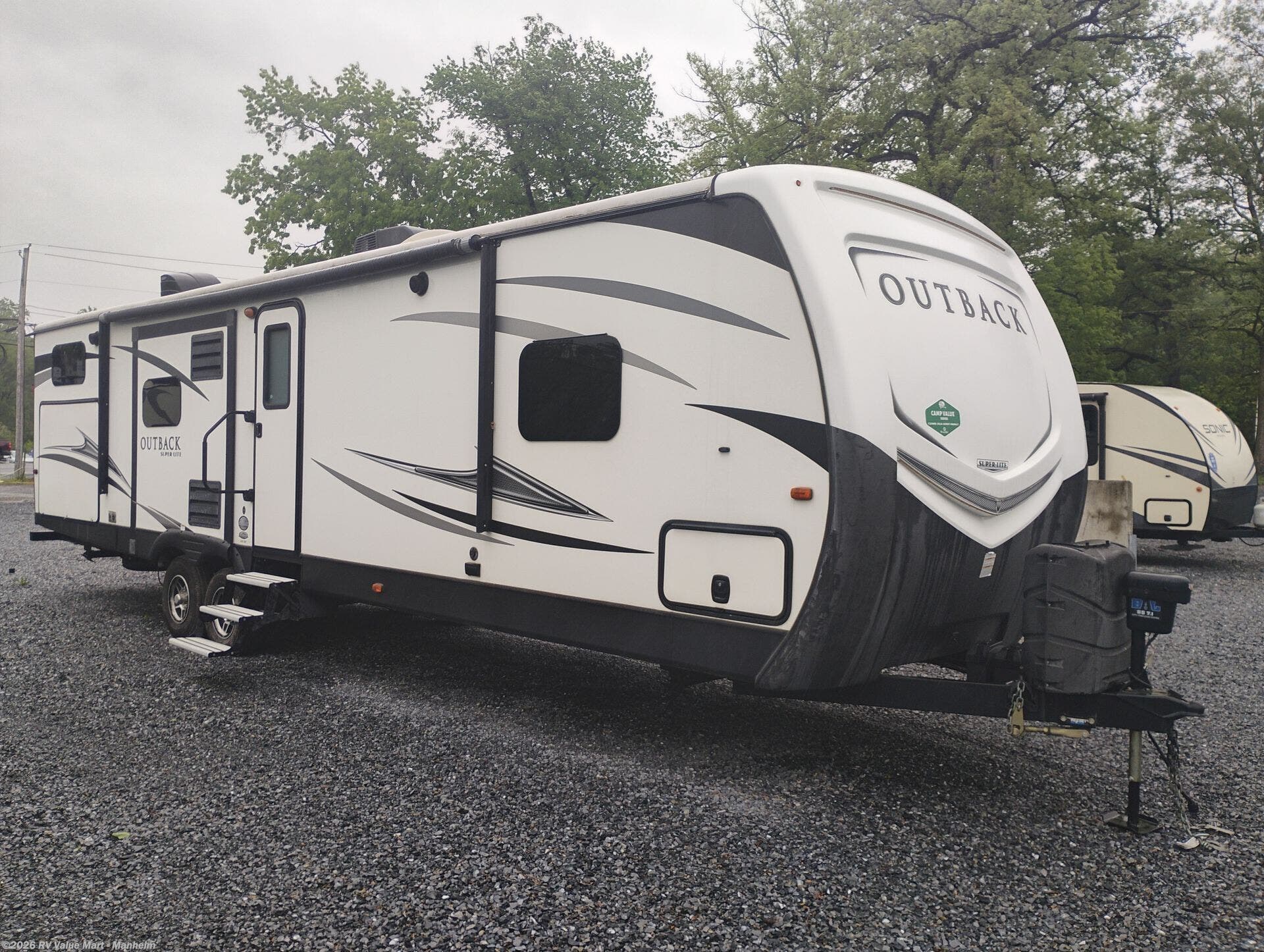 Used 2017 Keystone Outback Super-Lite 325BH available in Manheim, Pennsylvania