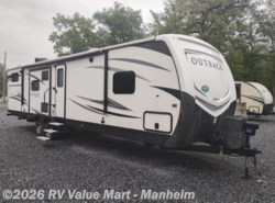 Used 2017 Keystone Outback Super-Lite 325BH available in Manheim, Pennsylvania