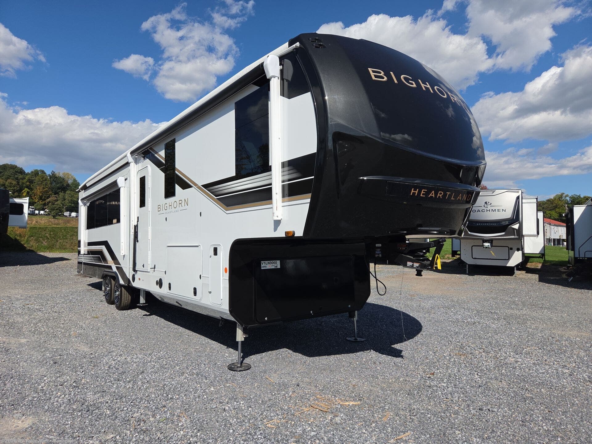 New 2027 Heartland Bighorn 38RE available in Manheim, Pennsylvania
