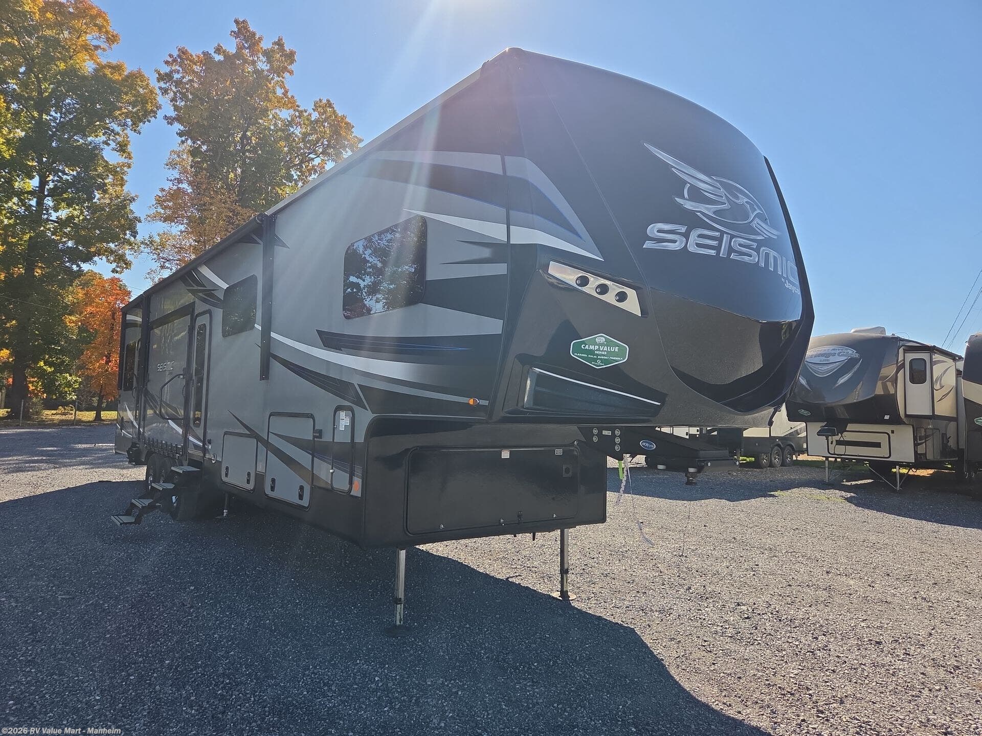 Used 2019 Jayco Seismic 3913 available in Manheim, Pennsylvania