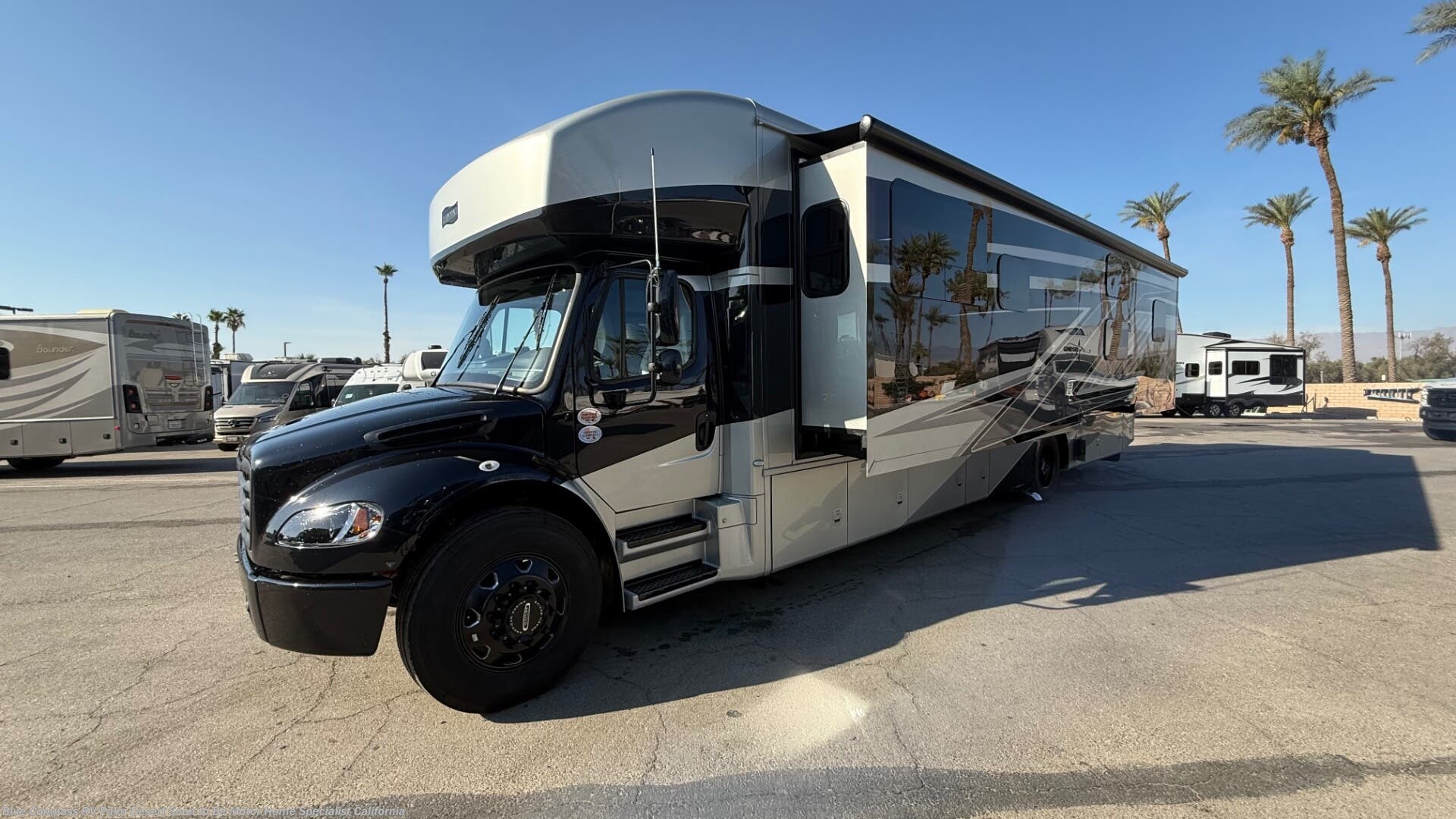 New 2026 Newmar Grand Star 3940 available in Palm Desert, California