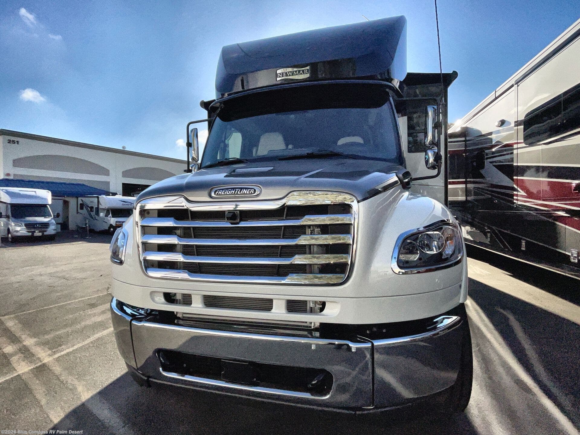 New 2025 Newmar Super Star 4059 available in Palm Desert, California