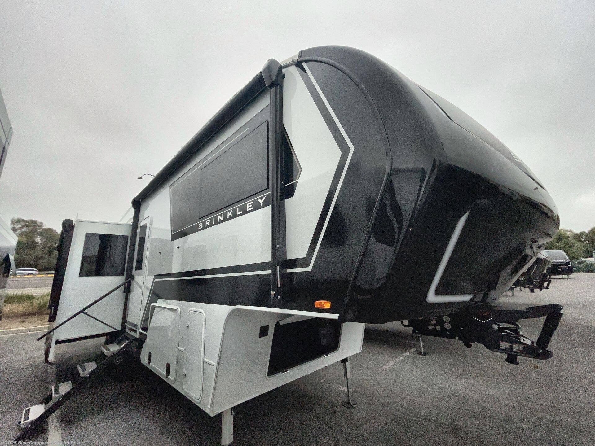 New 2026 Brinkley RV Model Z 2900 available in Palm Desert, California