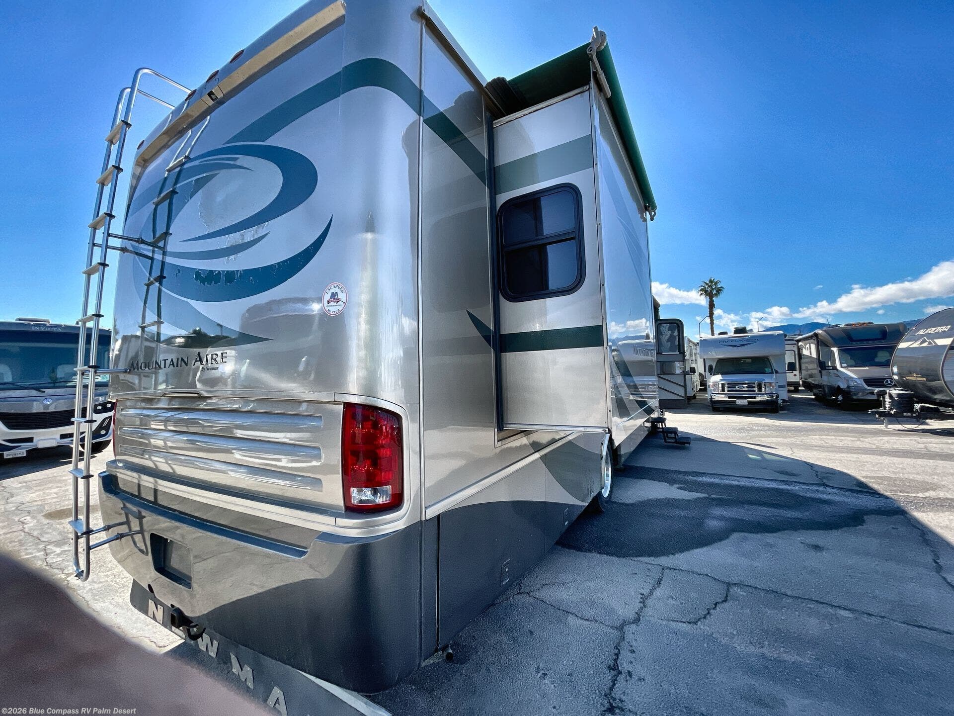 Used 2005 Newmar Mountain Aire 3778 available in Palm Desert, California