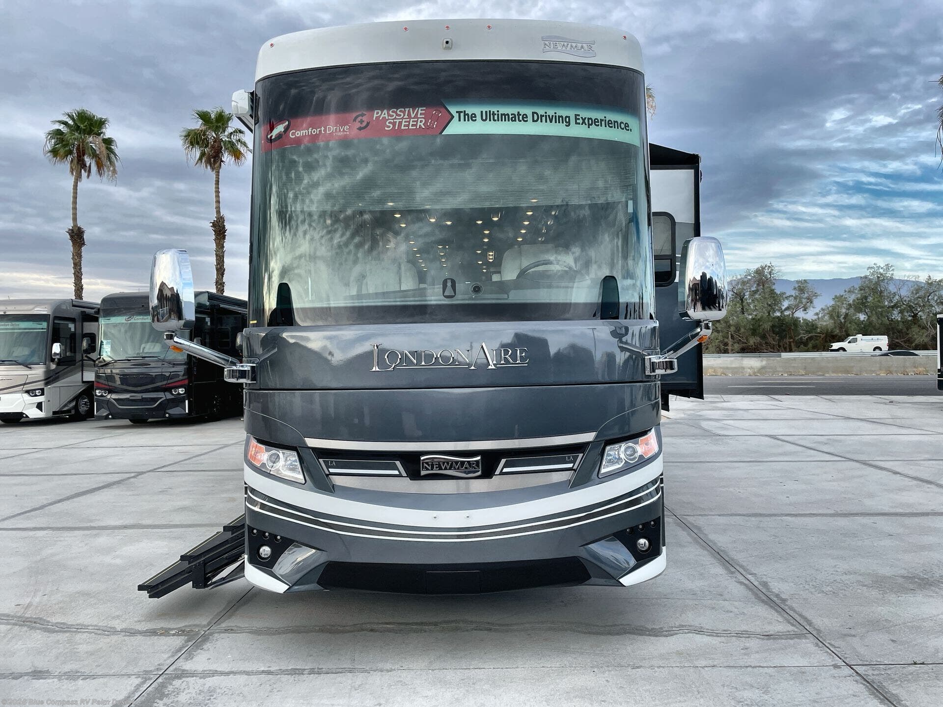 New 2026 Newmar Essex 4551 available in Palm Desert, California