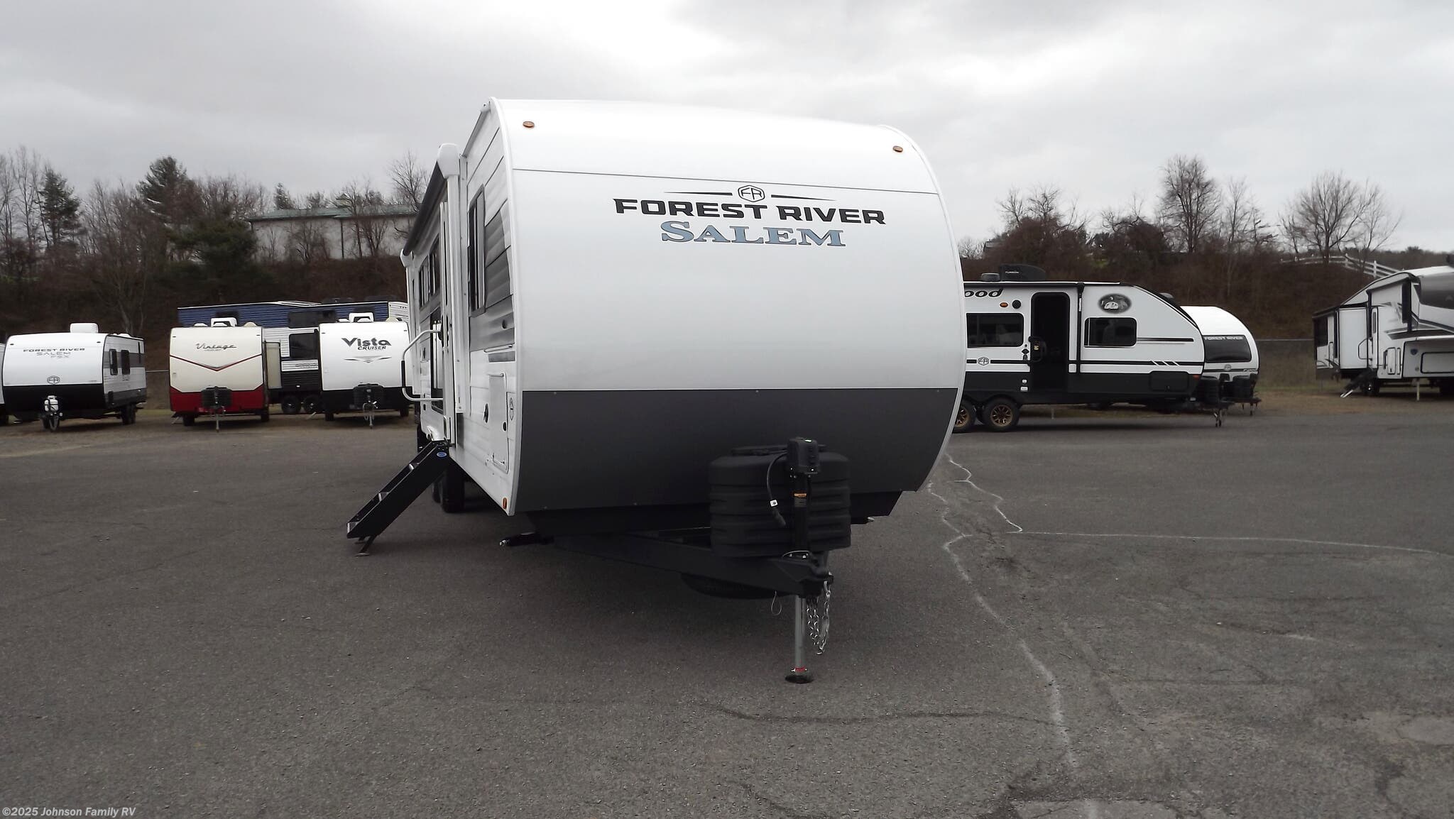 New 2025 Forest River Salem 32VERANDA available in Woodlawn, Virginia