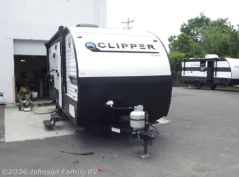 Used 2021 Coachmen Clipper 17fq available in Woodlawn, Virginia