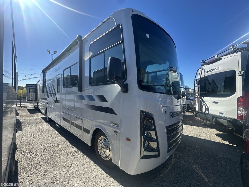 New 2026 Thor Motor Coach Resonate 32B available in Grain Valley, Missouri