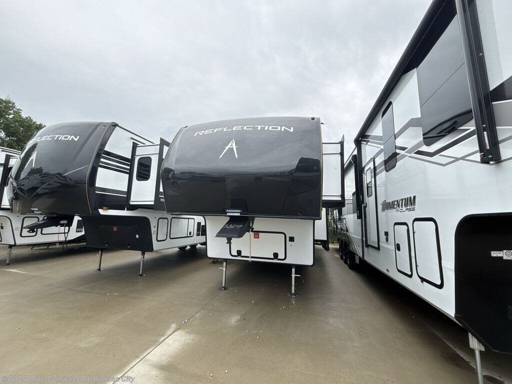 New 2026 Grand Design Reflection 100 Series 311BHS available in Grain Valley, Missouri