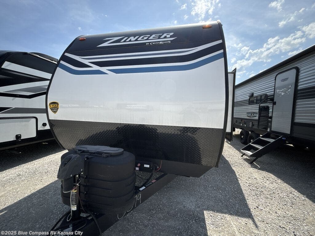 Used 2024 CrossRoads Zinger ZR280RB available in Grain Valley, Missouri