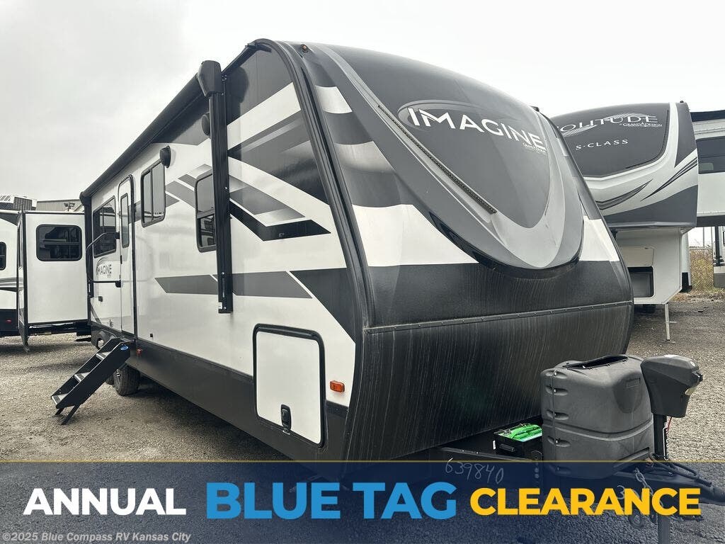 Used 2022 Grand Design Imagine 3100RD available in Grain Valley, Missouri