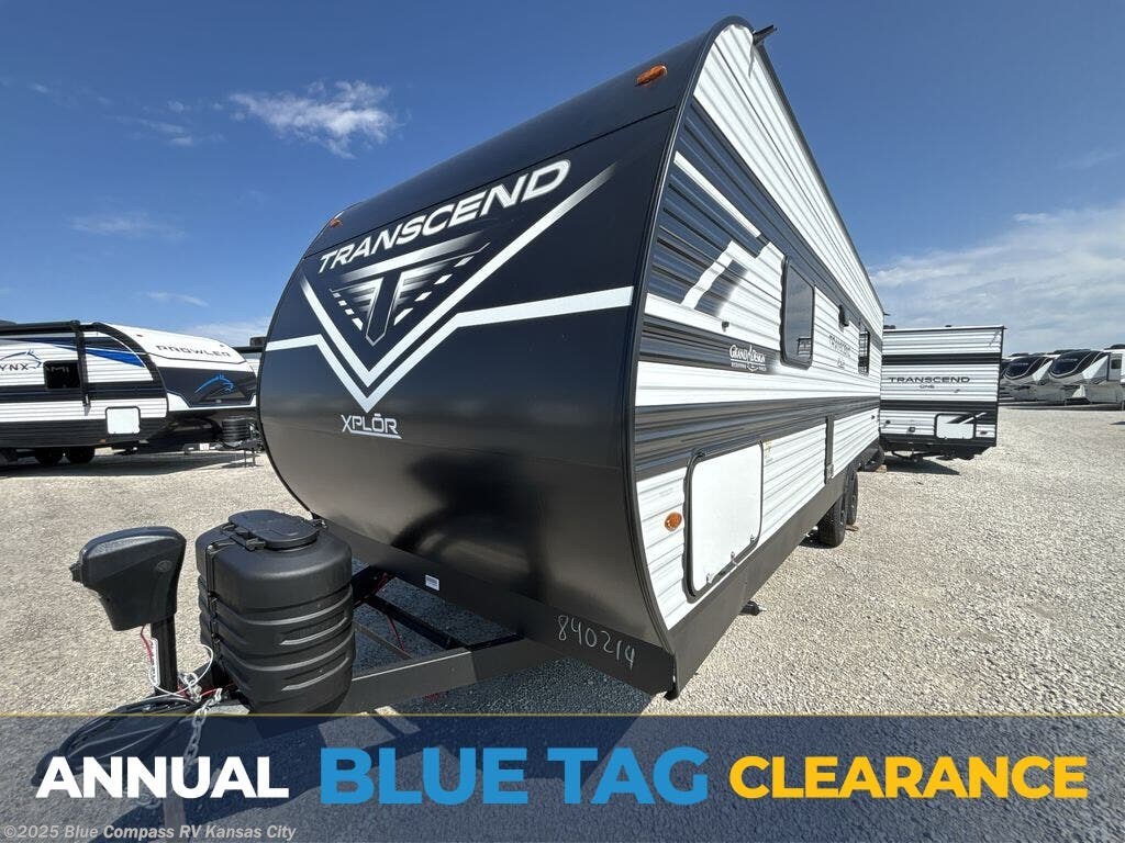 New 2026 Grand Design Transcend Xplor 24BHX available in Grain Valley, Missouri