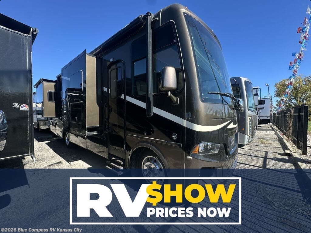 Used 2018 Newmar Bay Star 3113 available in Grain Valley, Missouri