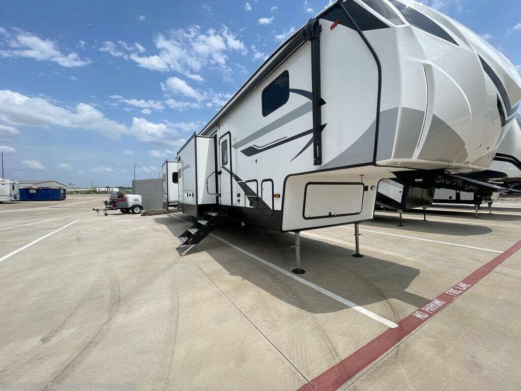 New 2026 Coachmen Chaparral 381DBL available in Grain Valley, Missouri