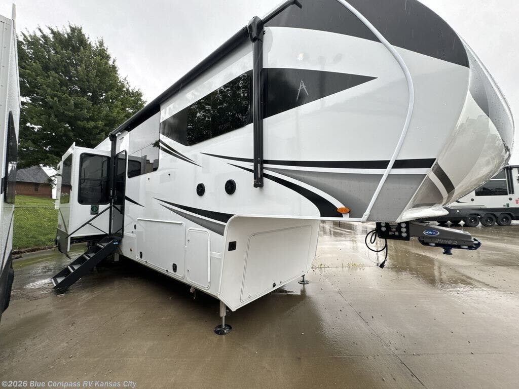New 2027 Grand Design Solitude 390RK available in Grain Valley, Missouri