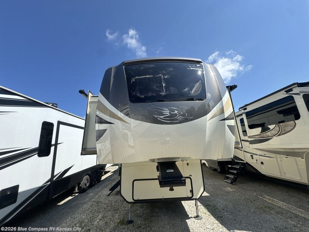 Used 2018 Jayco North Point 381FLWS available in Grain Valley, Missouri