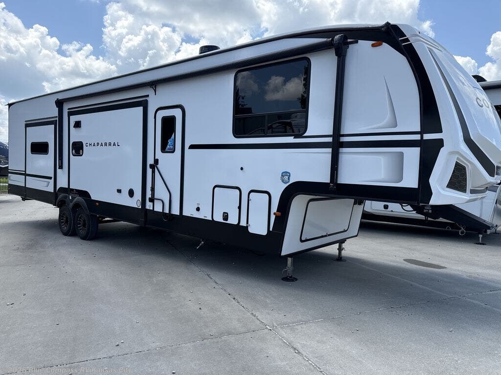 New 2027 Coachmen Chaparral 375BAF available in Grain Valley, Missouri