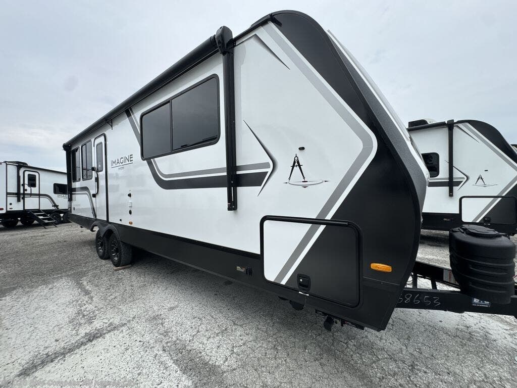 New 2027 Grand Design Imagine 2700BS available in Grain Valley, Missouri