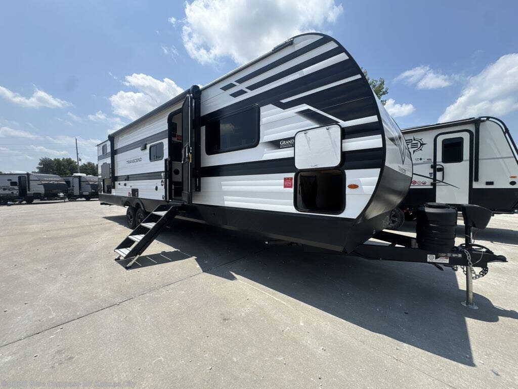New 2027 Grand Design Transcend Xplor 335BHT available in Grain Valley, Missouri