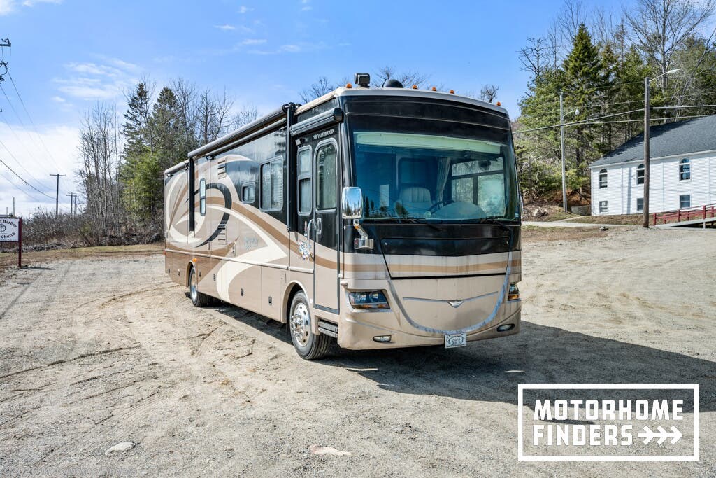 Used 2008 Fleetwood Discovery 39R available in Sullivan, Maine