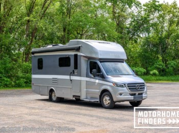 Used 2021 Tiffin Wayfarer 25SW available in Oak Grove, Minnesota