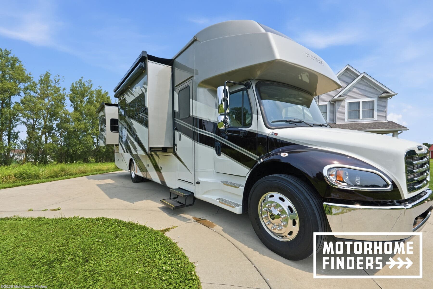 Used 2025 Tiffin Allegro Bay 38 AB available in Wooster, Ohio