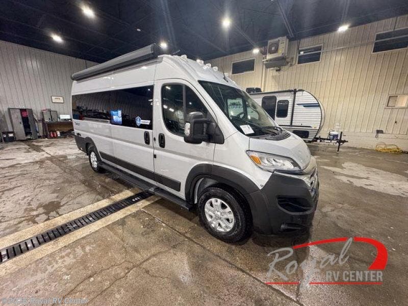 New 2025 Thor Motor Coach Twist 2JB available in Middlebury, Indiana
