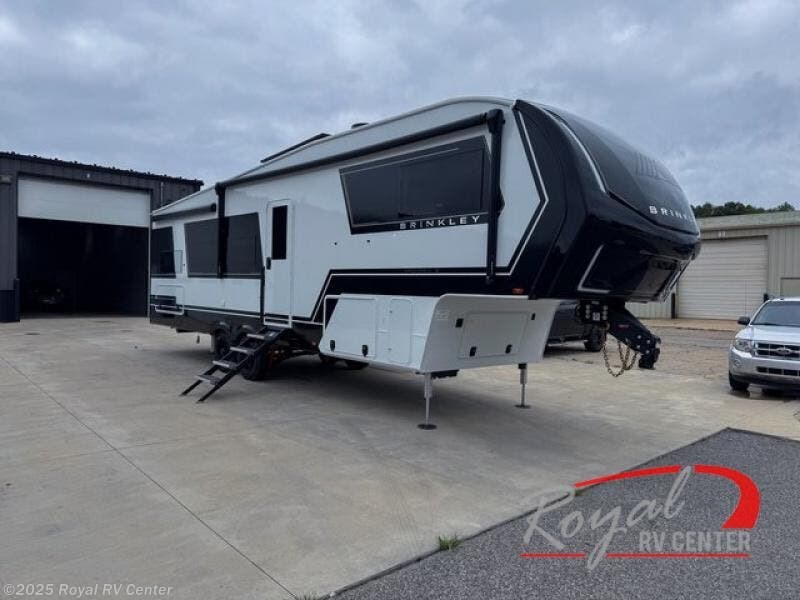 Used 2025 Brinkley RV Model Z 2810 available in Middlebury, Indiana
