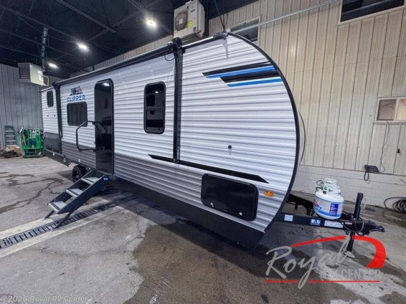 New 2026 Coachmen Clipper 5K Series 26BH available in Middlebury, Indiana