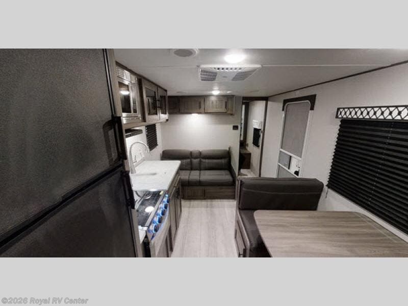 Used 2021 Shasta Shasta 26BH available in Middlebury, Indiana