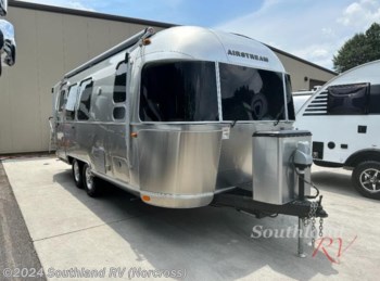 Used 2018 Airstream Flying Cloud 23FB available in Norcross, Georgia