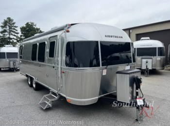 New 2024 Airstream Flying Cloud 28RB available in Norcross, Georgia