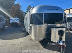 New 2026 Airstream Globetrotter 25FB Twin available in Norcross, Georgia