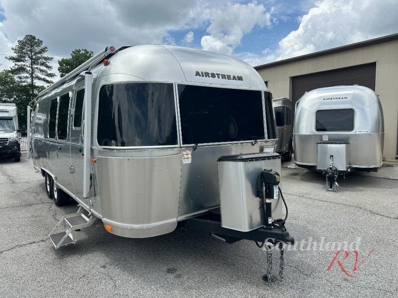 Used 2023 Airstream International 28RB Queen available in Norcross, Georgia