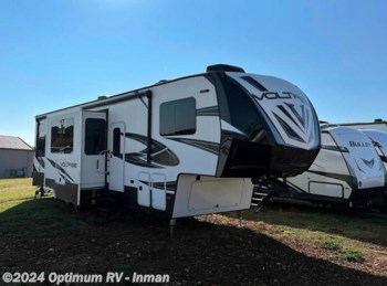 Used 2017 Dutchmen Voltage V3655 available in Inman, South Carolina