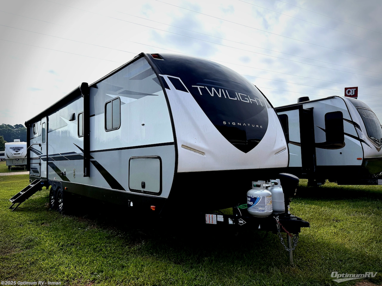 Used 2021 Cruiser RV Twilight Signature TWS 2800 available in Inman, South Carolina