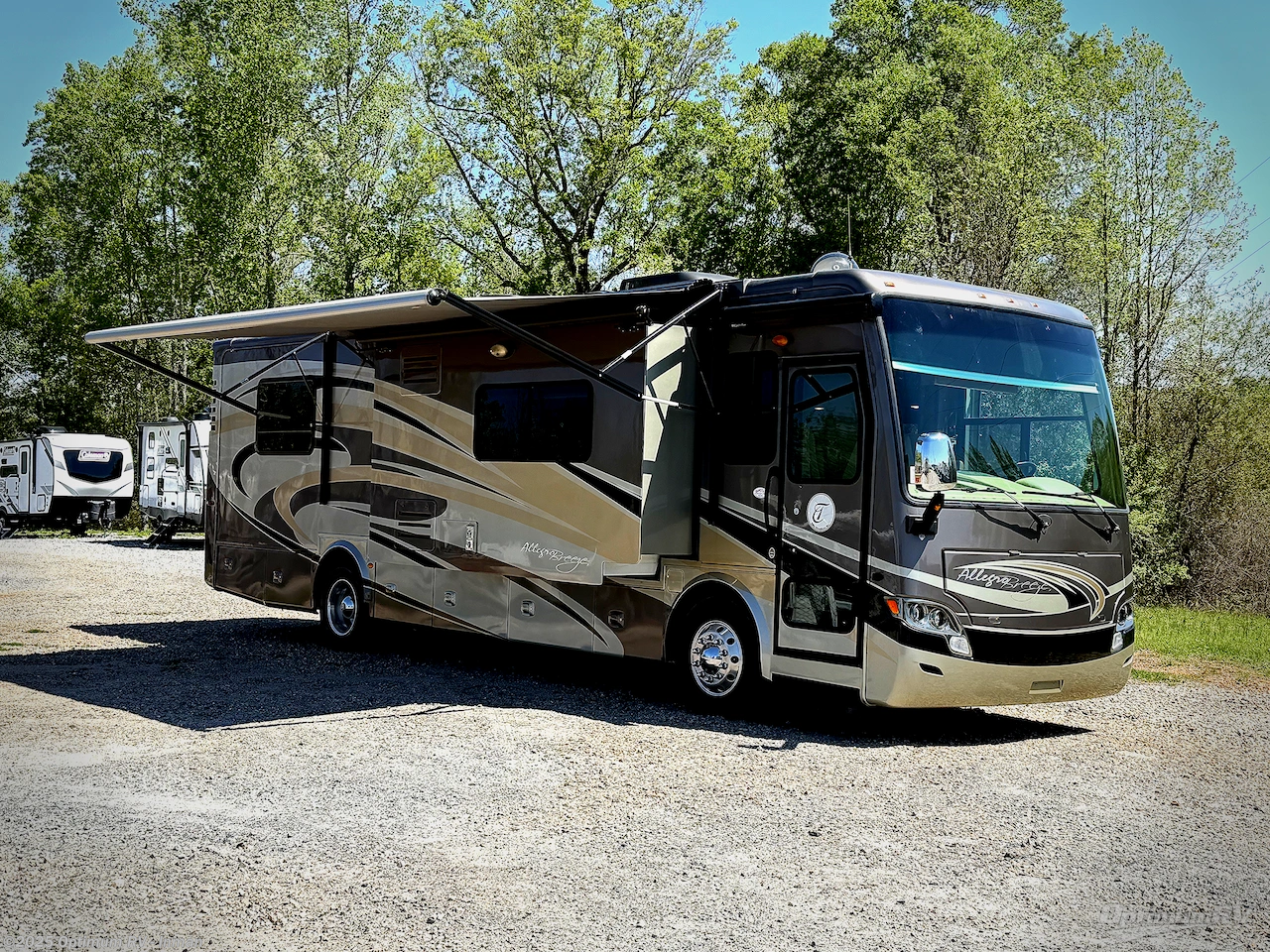 Used 2013 Tiffin Allegro Breeze 32 BR available in Inman, South Carolina